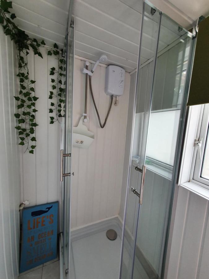 Gower Pods Hotel Penclawdd Buitenkant foto