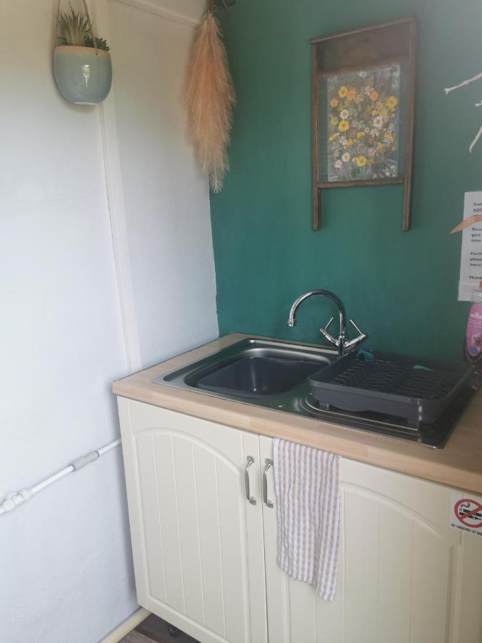 Gower Pods Hotel Penclawdd Buitenkant foto